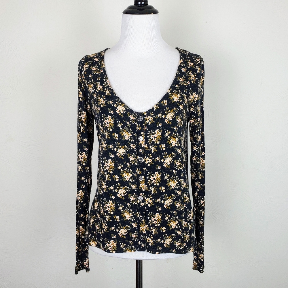 American Eagle Shirt Soft Sexy Slub Ditzy Floral Spring Y2K Cottagecore Black